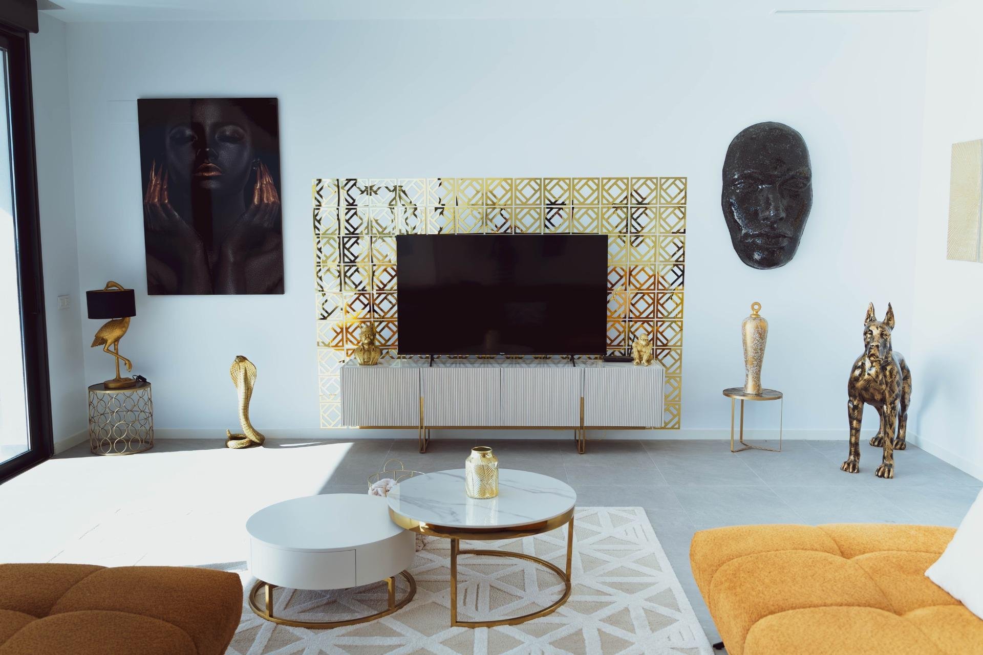 Resale - Villa -
Finestrat