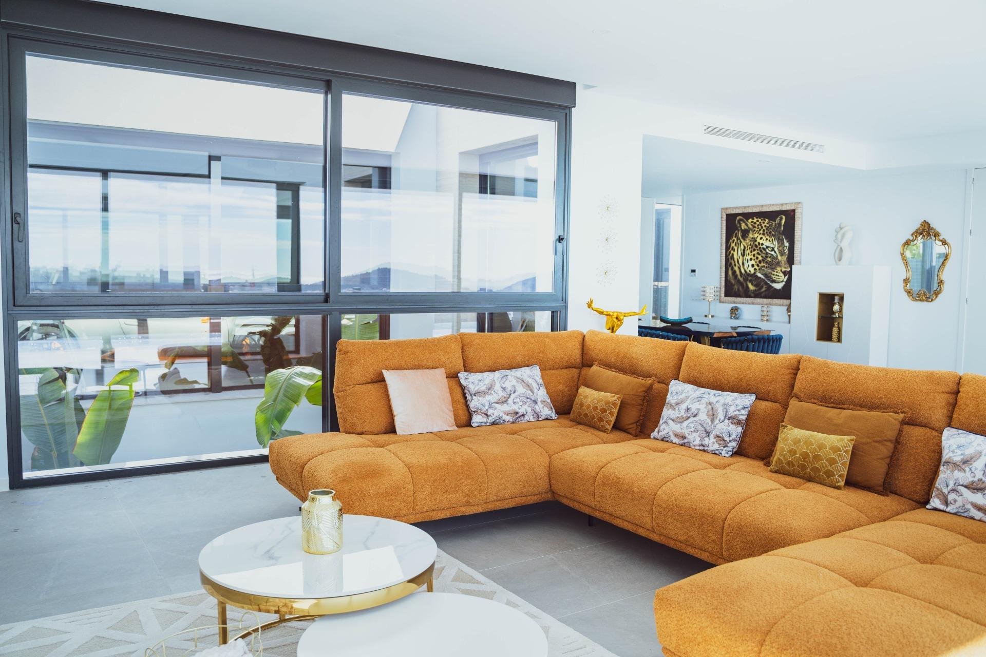 Resale - Villa -
Finestrat