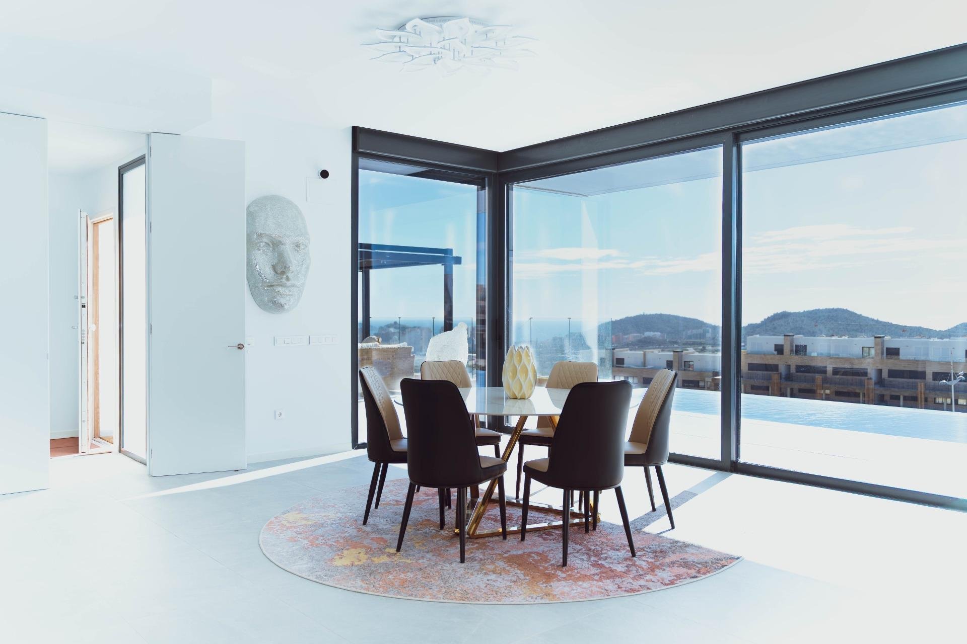 Resale - Villa -
Finestrat