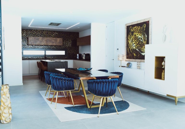 Resale - Villa -
Finestrat