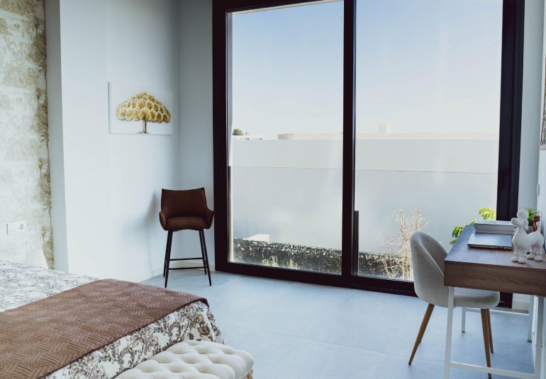 Resale - Villa -
Finestrat