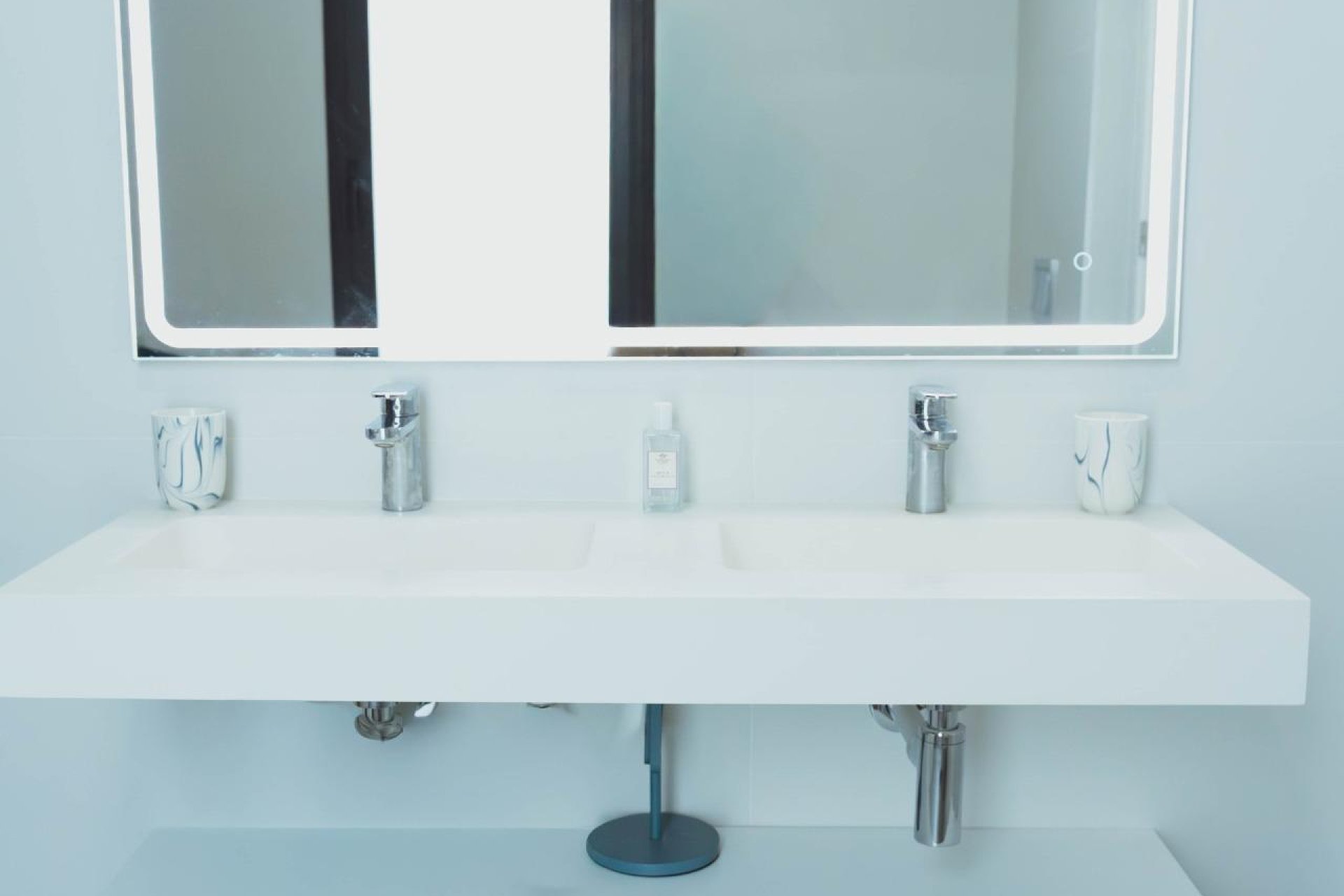 Resale - Villa -
Finestrat