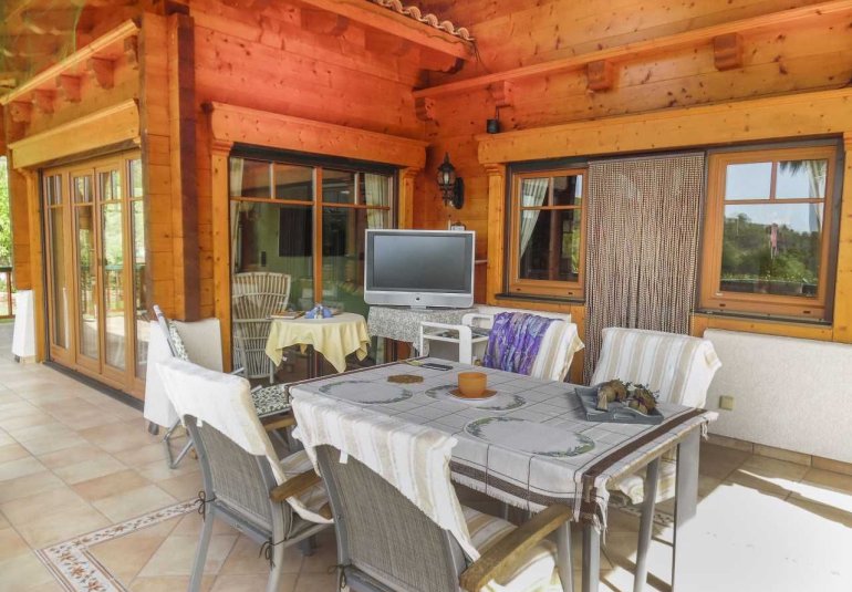 Resale - Villa -
Finestrat