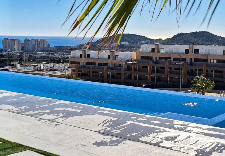 Resale - Villa -
Finestrat