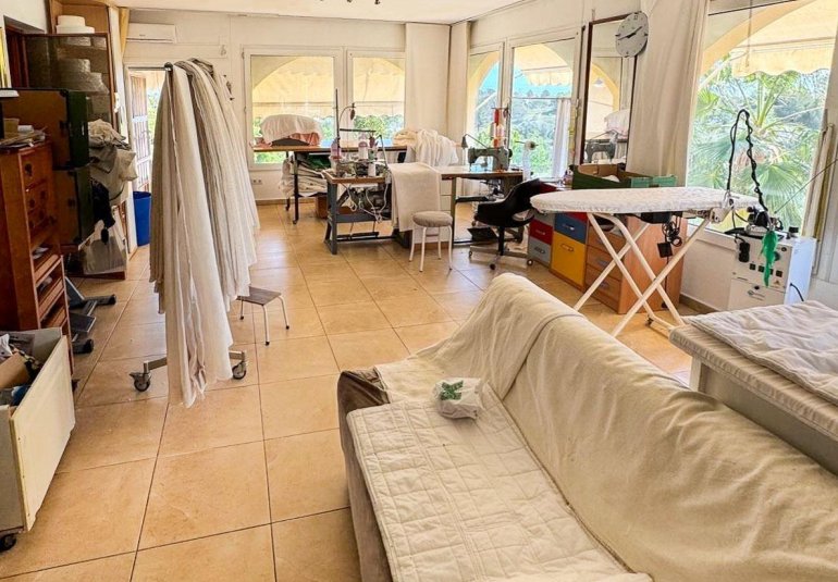 Resale - Villa -
La Nucía - La nucia