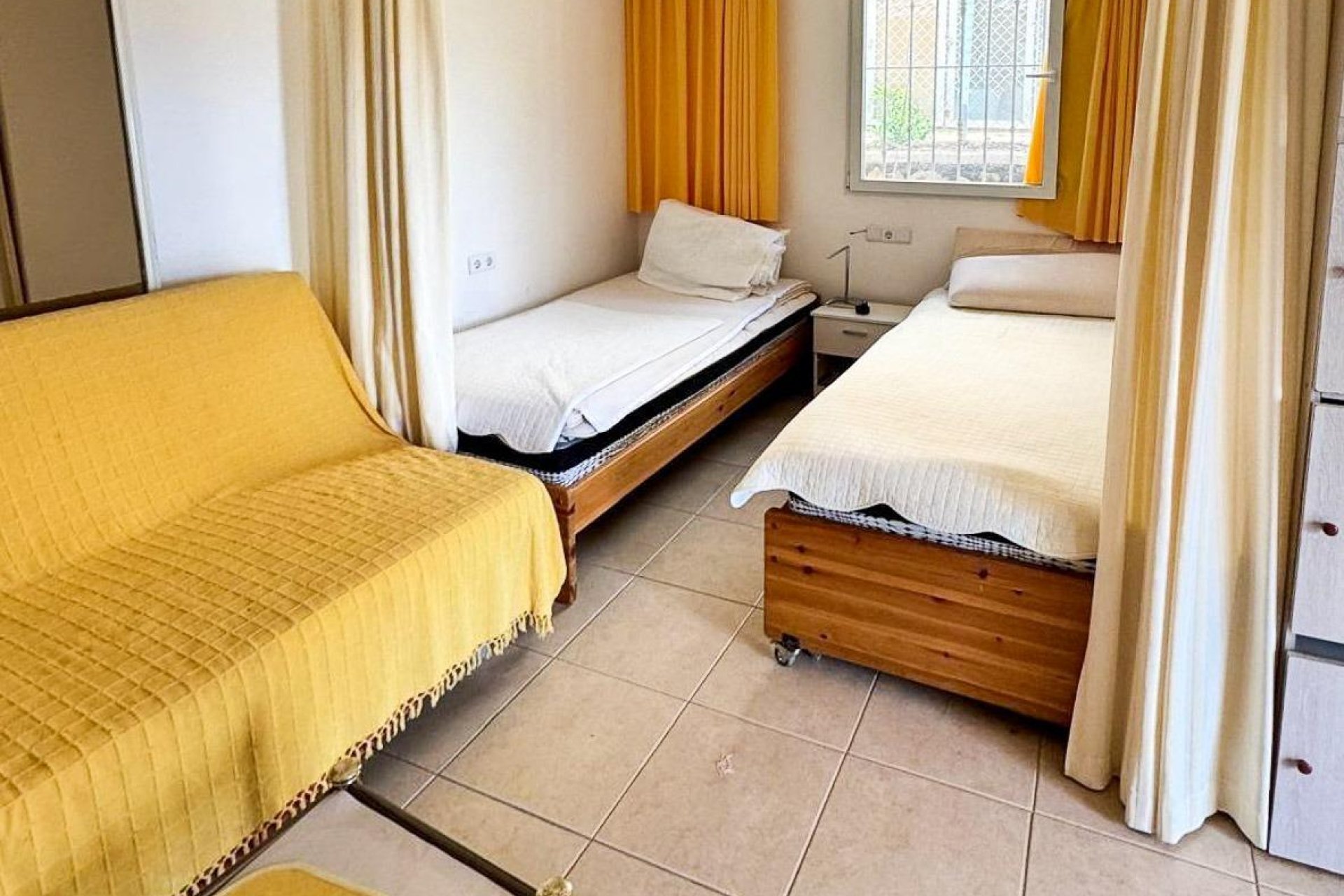 Resale - Villa -
La Nucía - La nucia