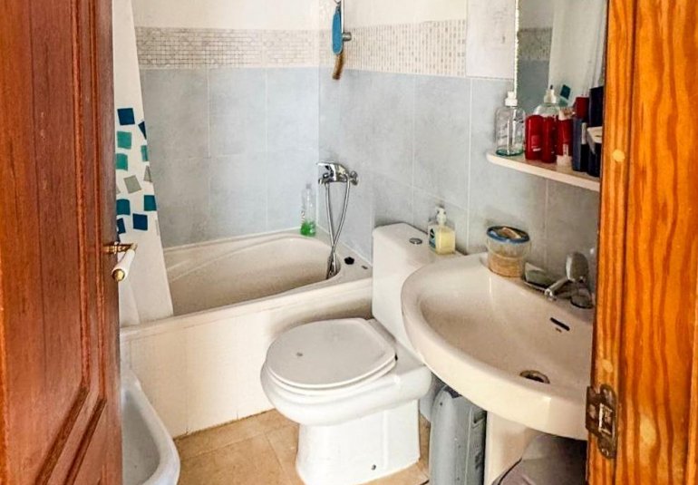 Resale - Villa -
La Nucía - La nucia