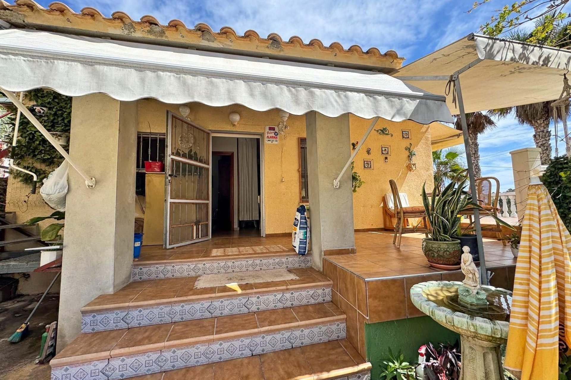 Resale - Villa -
La Nucía - La nucia