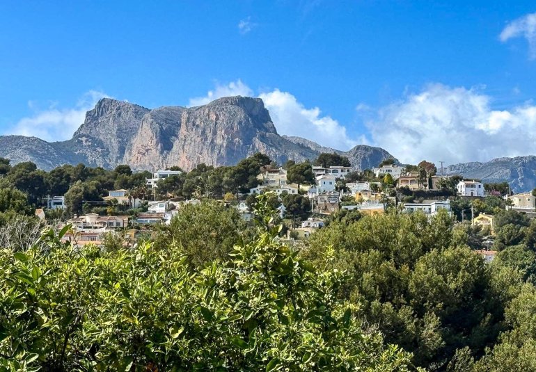 Resale - Villa -
La Nucía - La nucia