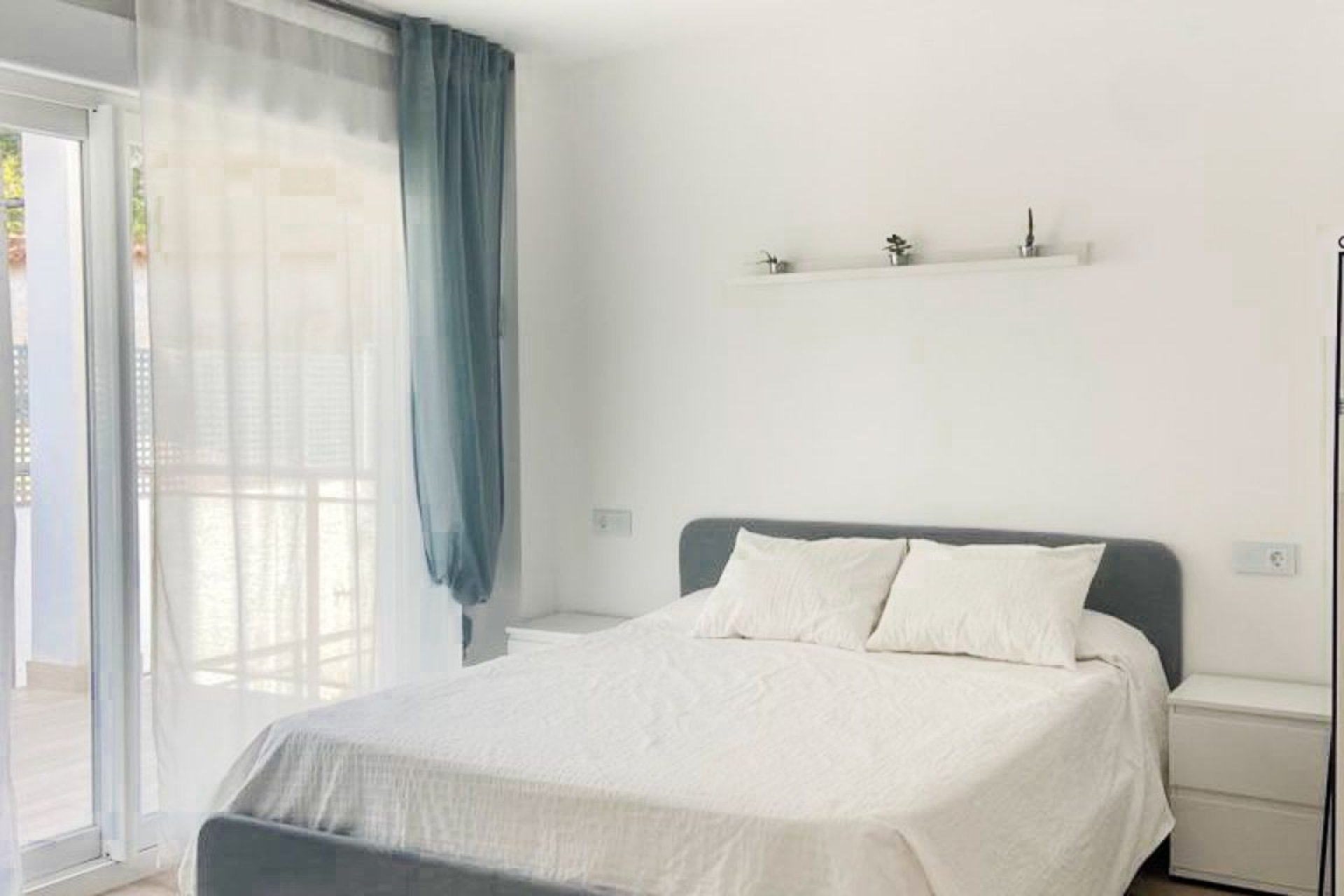 Resale - Villa -
La Nucía - La nucia