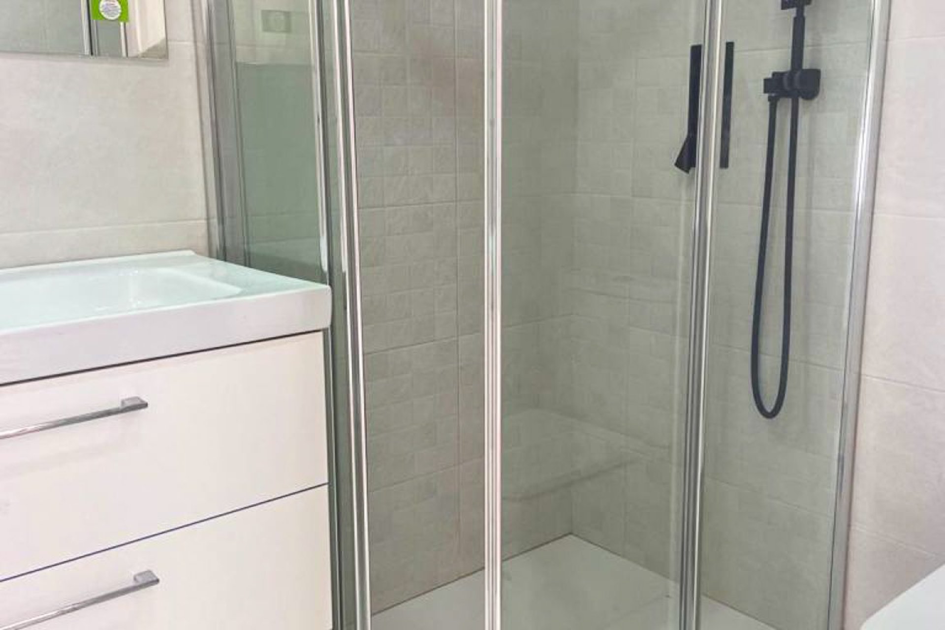 Resale - Villa -
La Nucía - La nucia