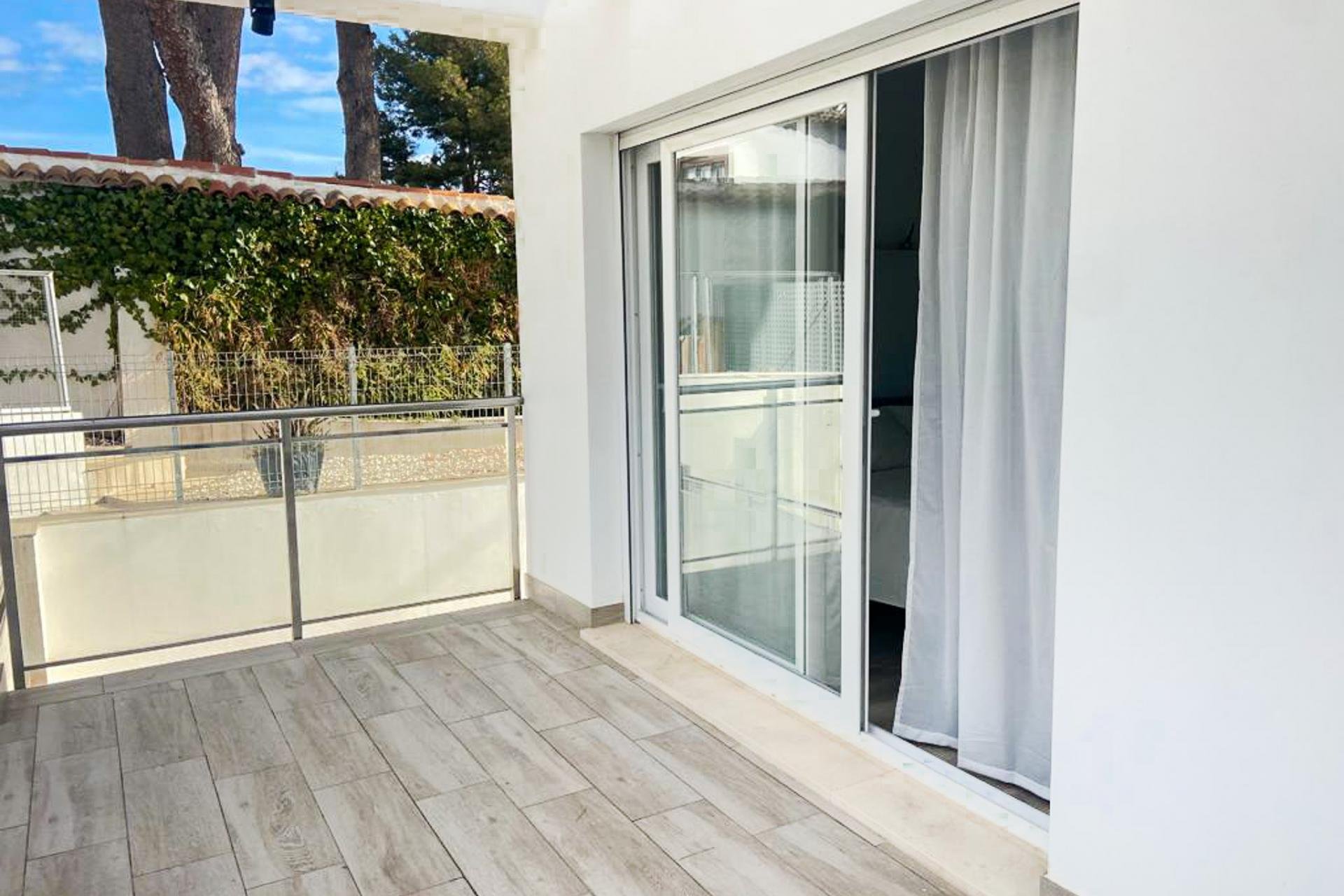 Resale - Villa -
La Nucía - La nucia