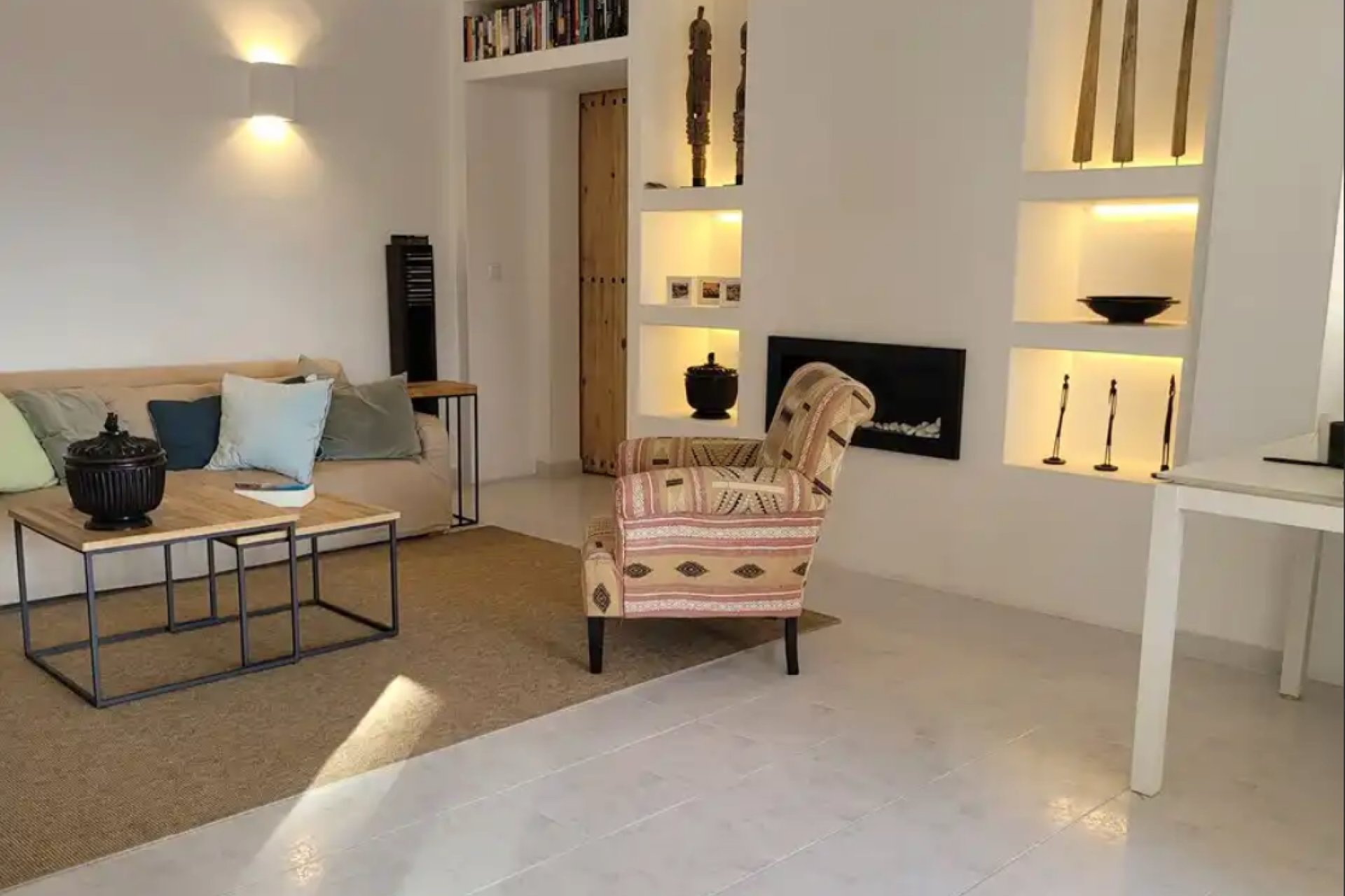 Resale - Villa -
Moraira - Benimeit