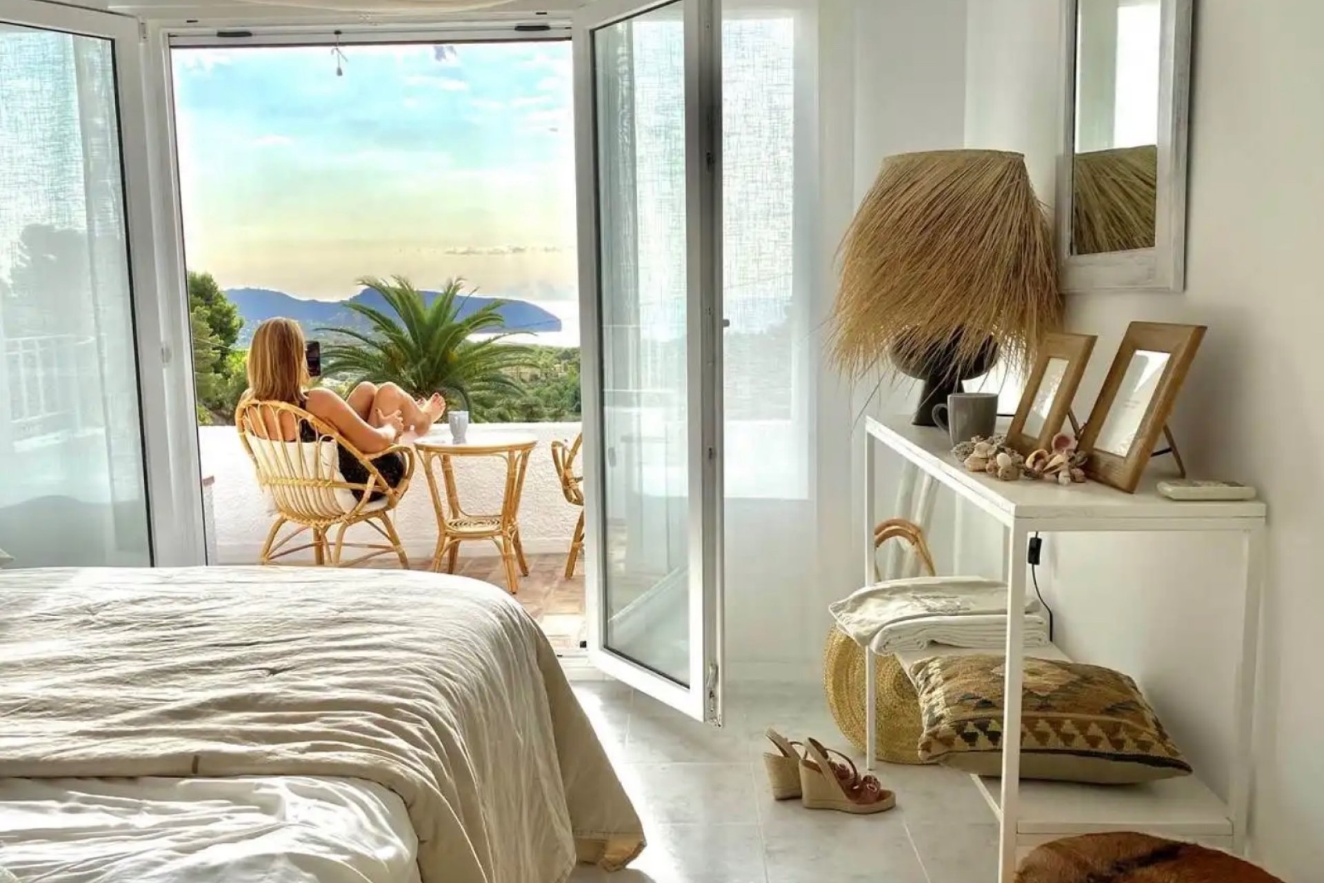 Resale - Villa -
Moraira - Benimeit