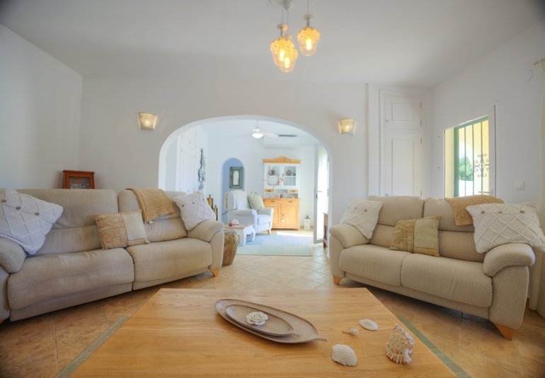 Resale - Villa -
Moraira - La Sabatera