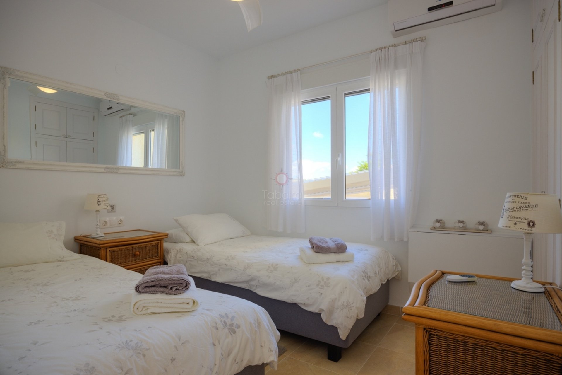 Resale - Villa -
Moraira - La Sabatera