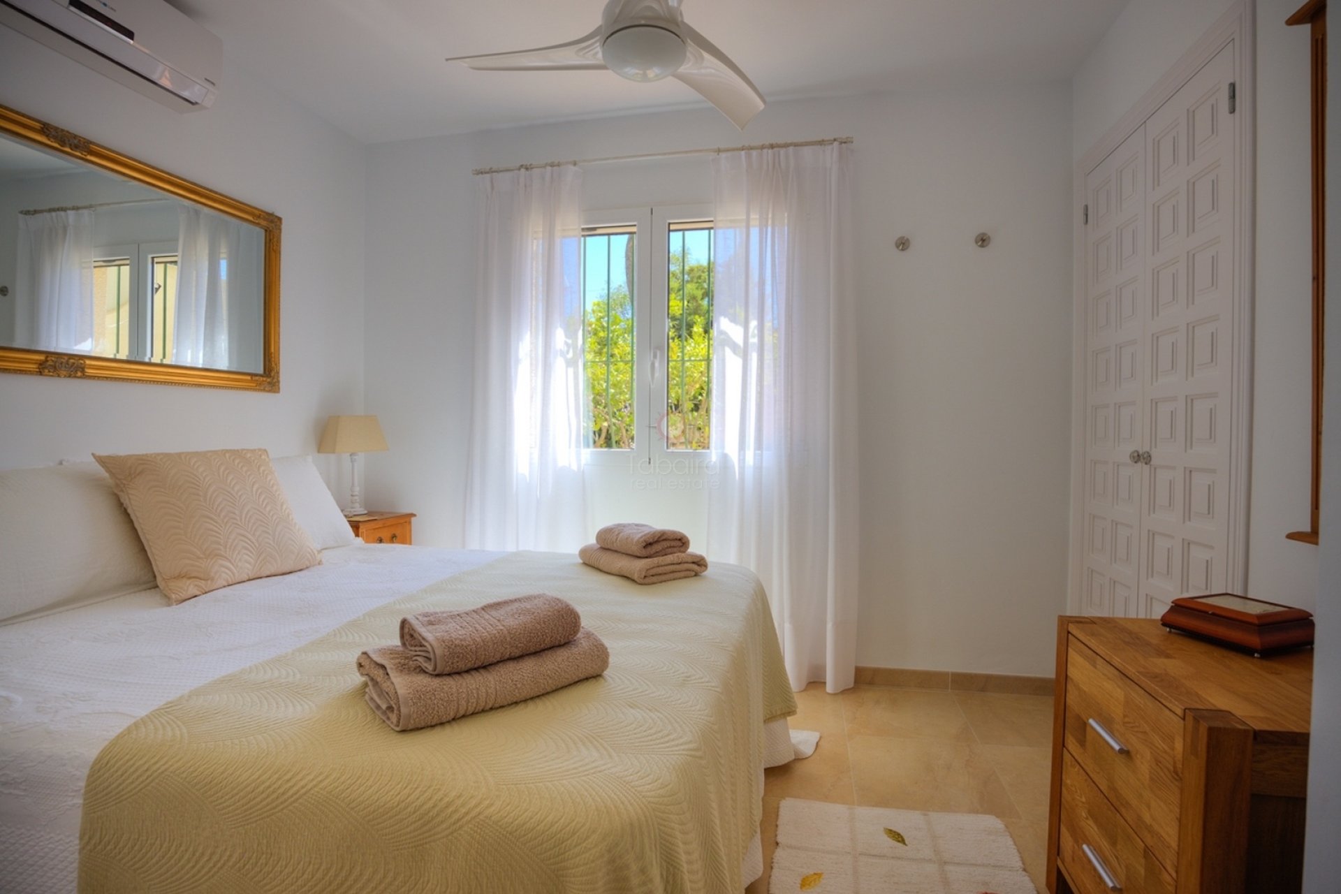 Resale - Villa -
Moraira - La Sabatera