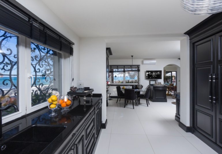 Resale - Villa -
Moraira - La Sabatera