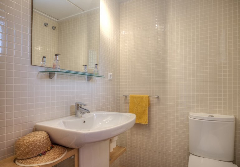 Resale - Villa -
Moraira - Sabatera