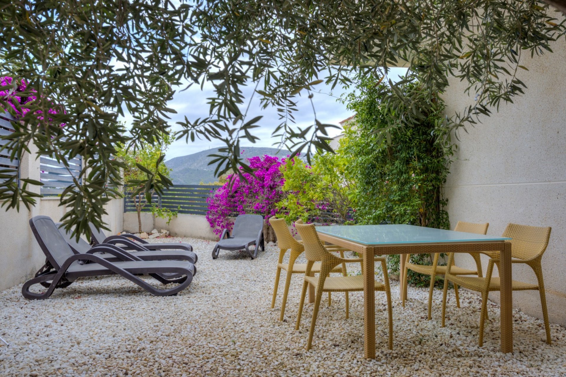 Resale - Villa -
Moraira - Sabatera