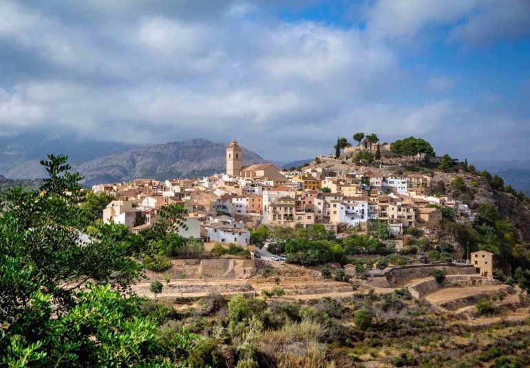 Resale - Villa -
Polop