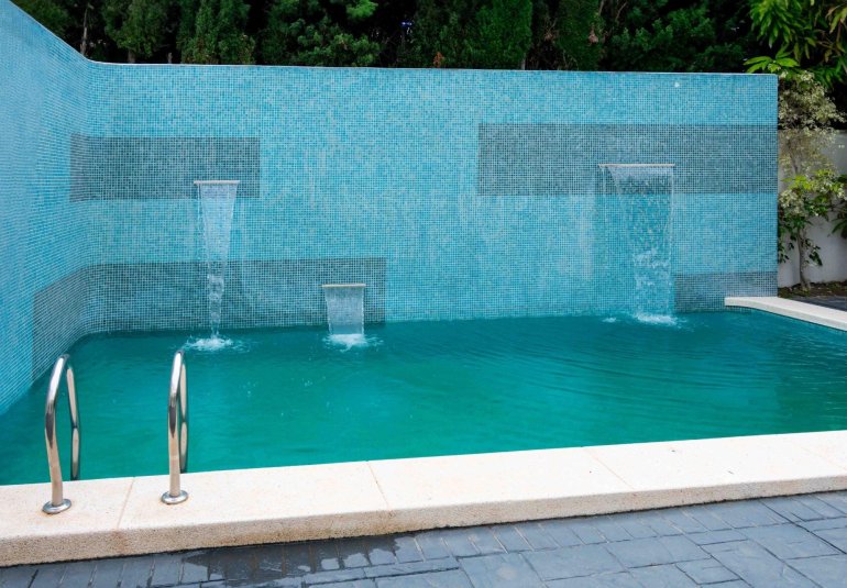 Resale - Villa / Semi semi-detached -
Alfaz del Pi - Albir