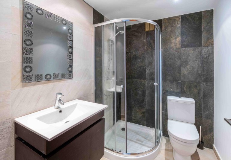 Resale - Villa / Semi semi-detached -
Alfaz del Pi - Albir