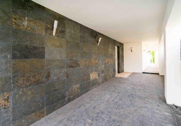 Resale - Villa / Semi semi-detached -
Alfaz del Pi - Albir