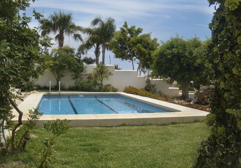 Resale - Villa -
Villajoyosa
