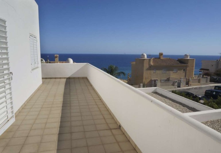 Resale - Villa -
Villajoyosa