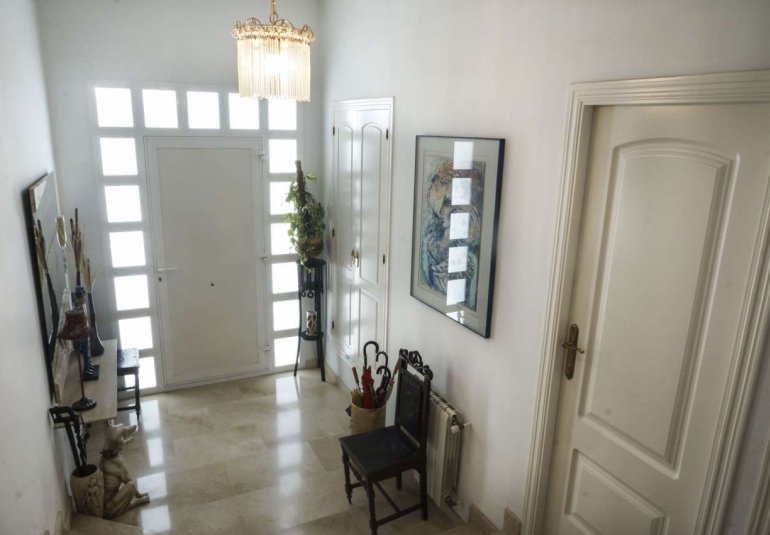 Resale - Villa -
Villajoyosa