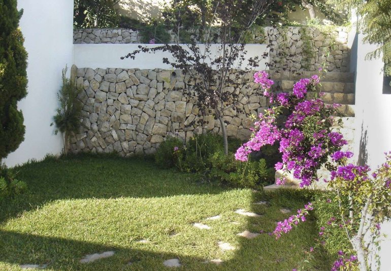 Resale - Villa -
Villajoyosa