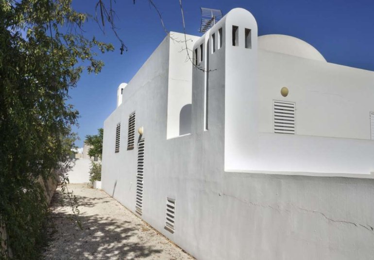 Resale - Villa -
Villajoyosa