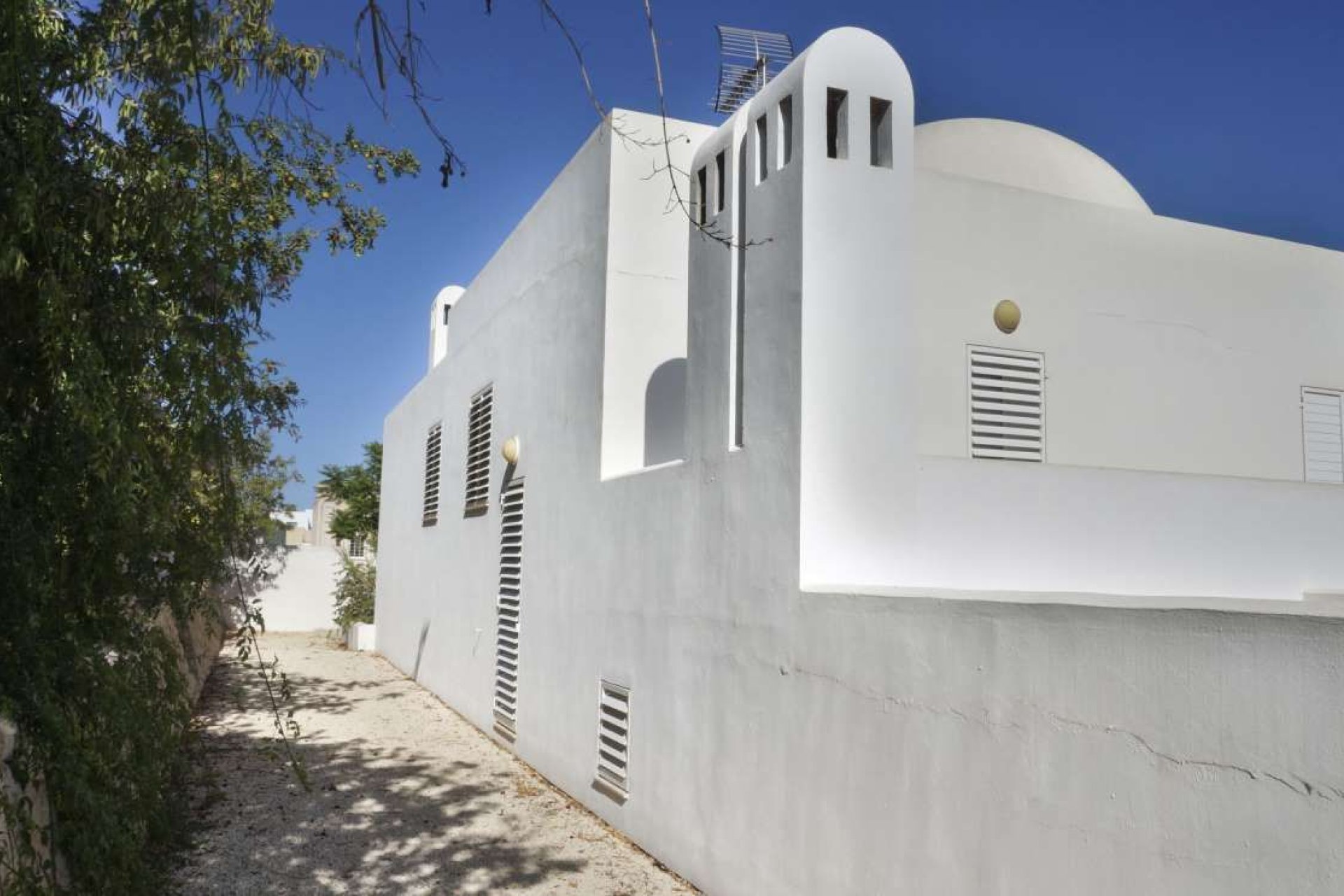 Resale - Villa -
Villajoyosa