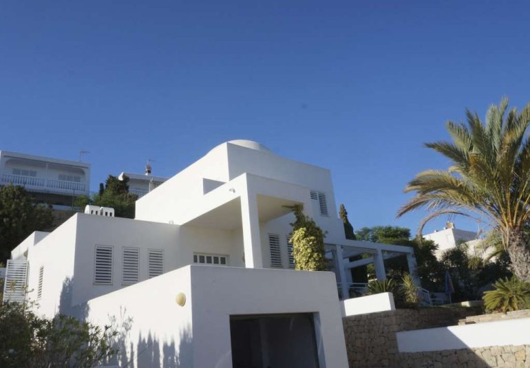 Resale - Villa -
Villajoyosa