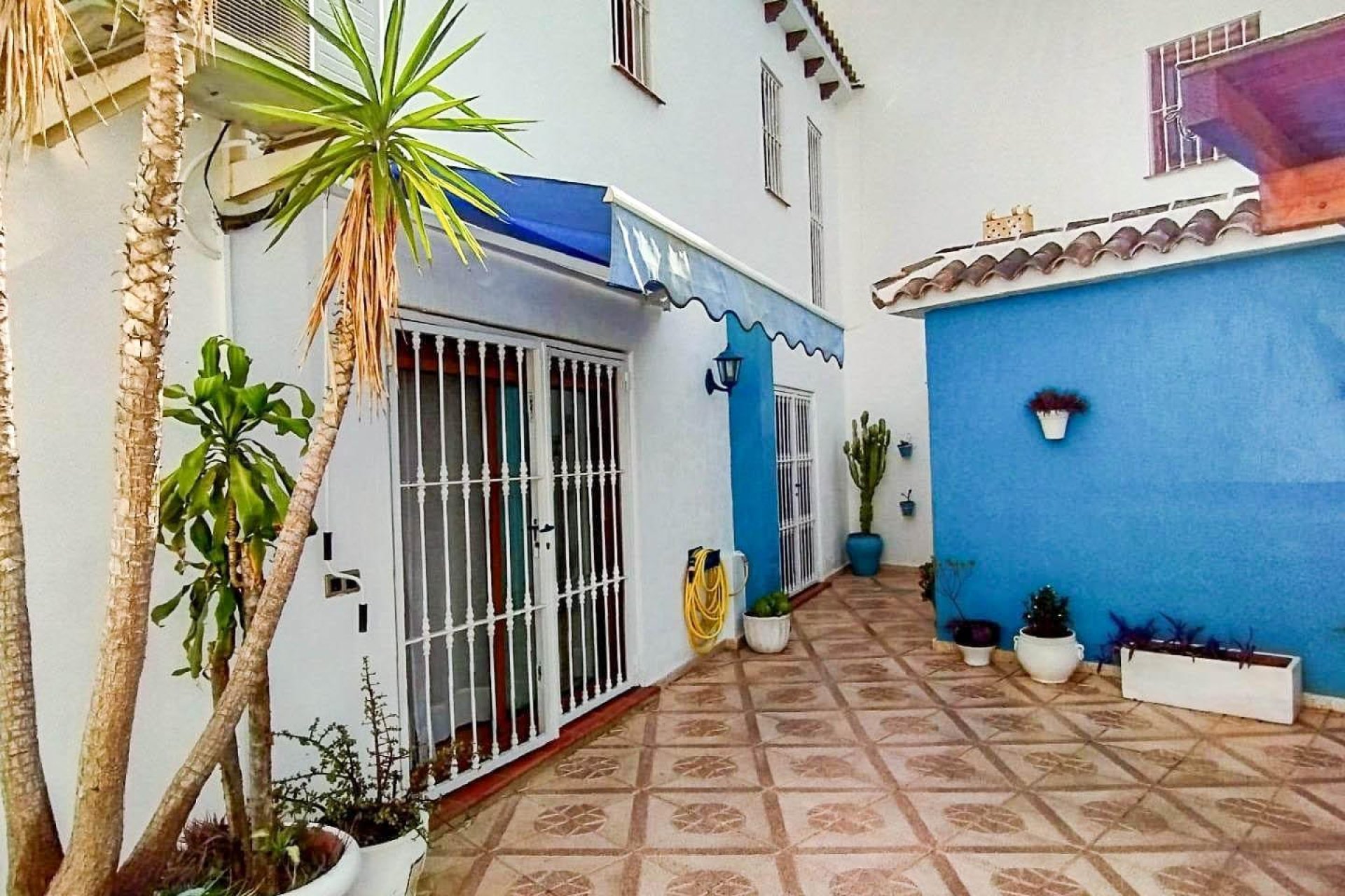 Resale - Village house -
Alfaz del Pi