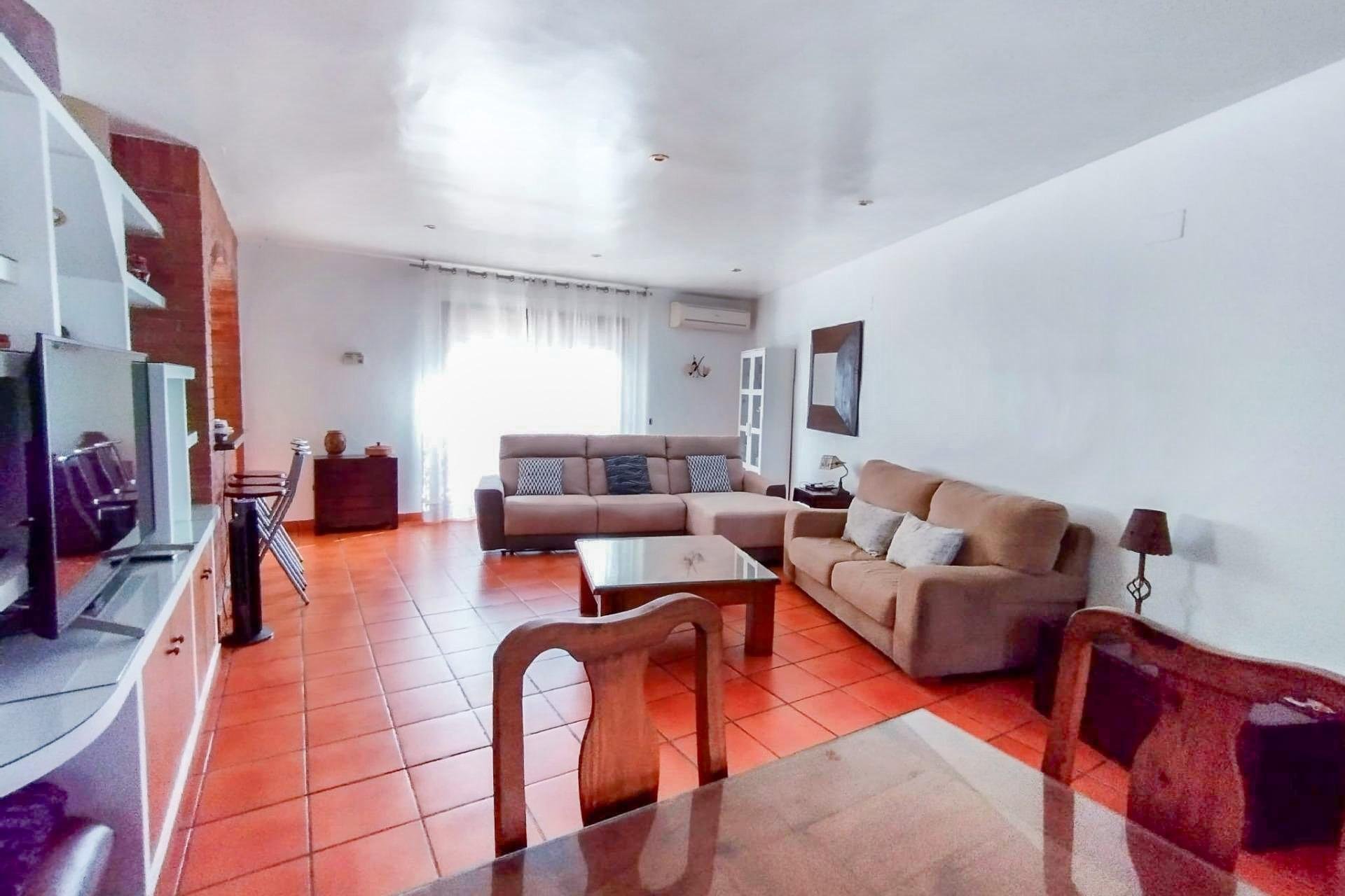 Resale - Village house -
Alfaz del Pi