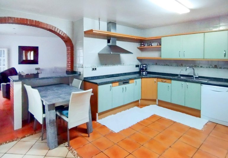 Resale - Village house -
Alfaz del Pi