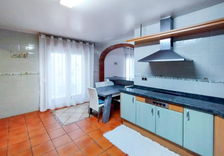 Resale - Village house -
Alfaz del Pi