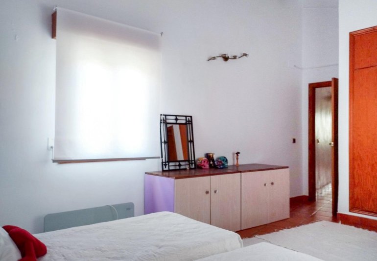 Resale - Village house -
Alfaz del Pi