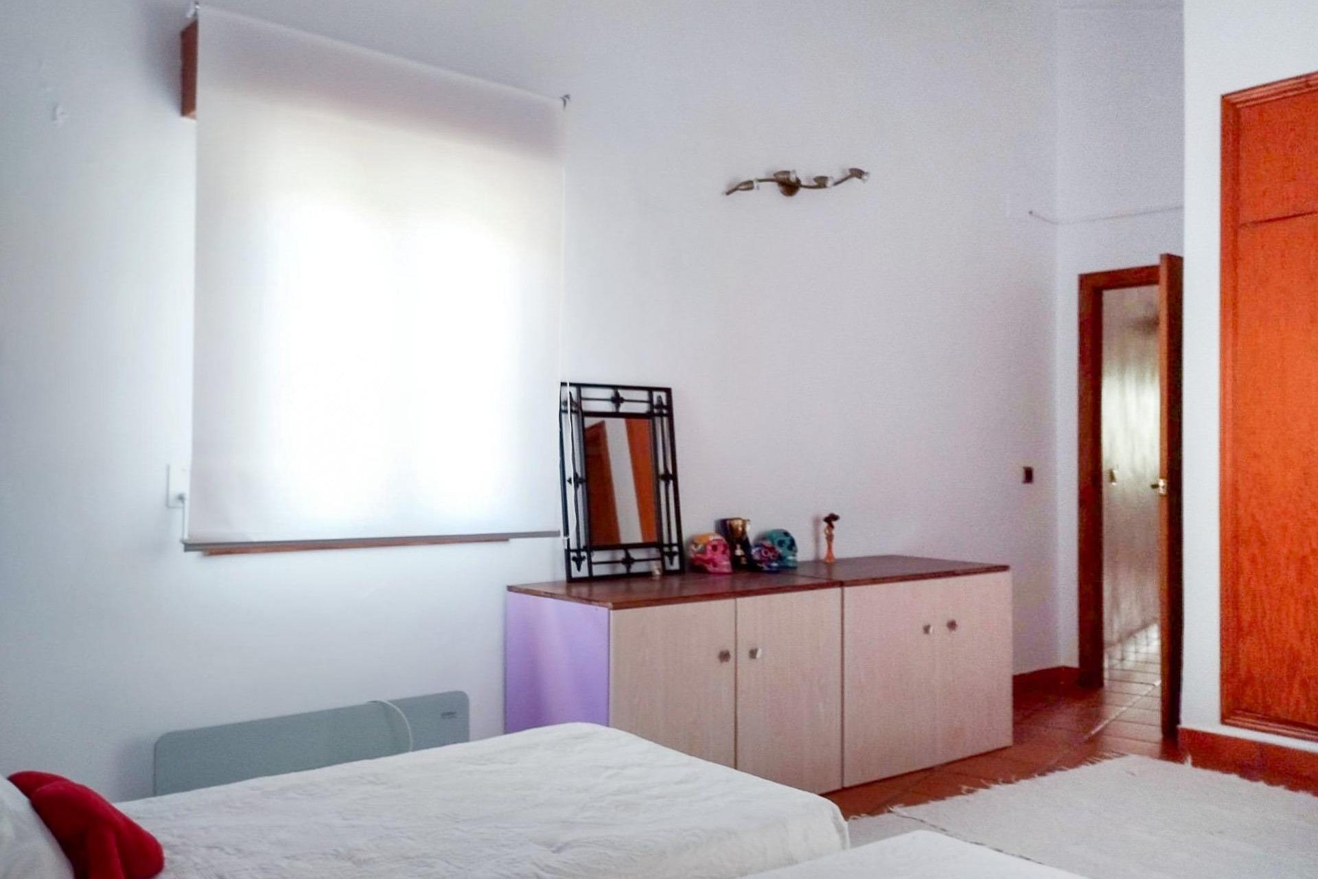 Resale - Village house -
Alfaz del Pi
