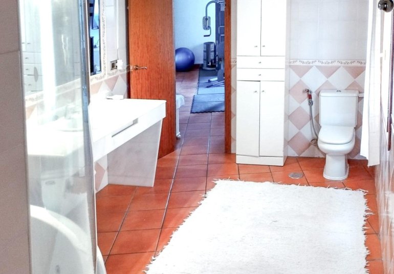 Resale - Village house -
Alfaz del Pi