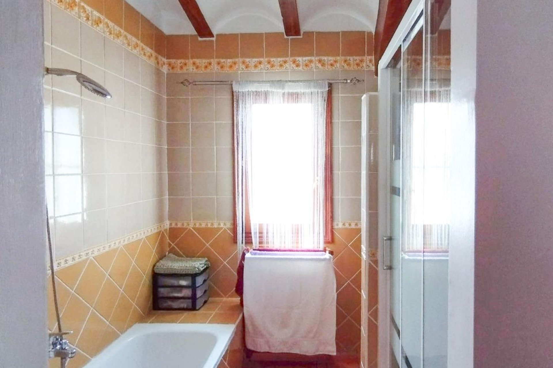 Resale - Village house -
Alfaz del Pi