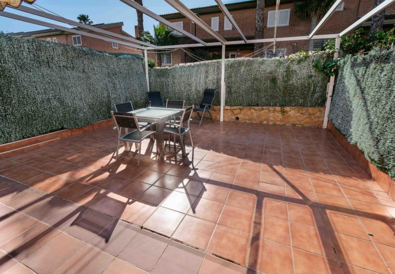 Reventa - Adosado -
Alfaz del Pi - Albir