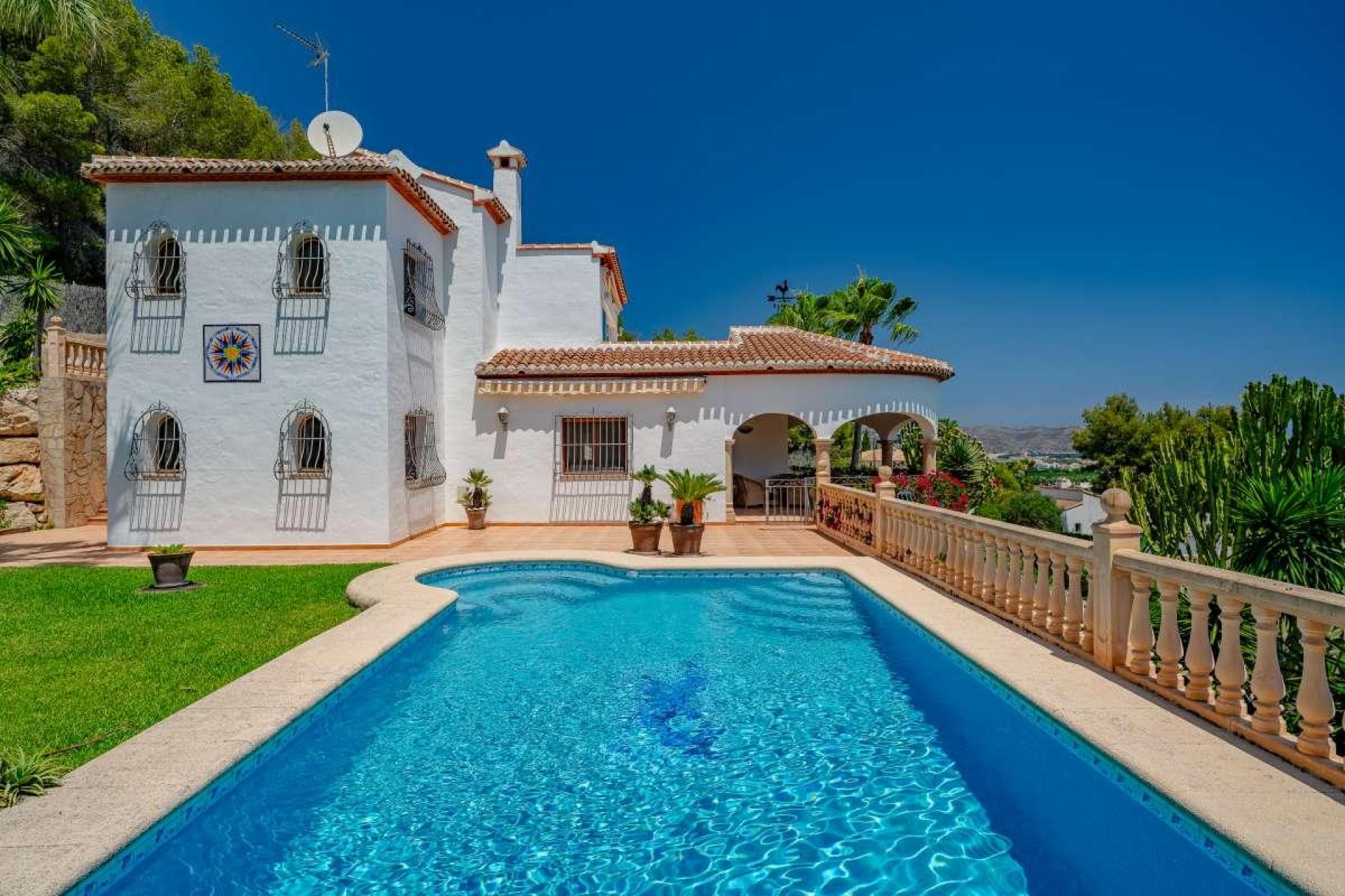 Reventa - Adosado -
Jávea