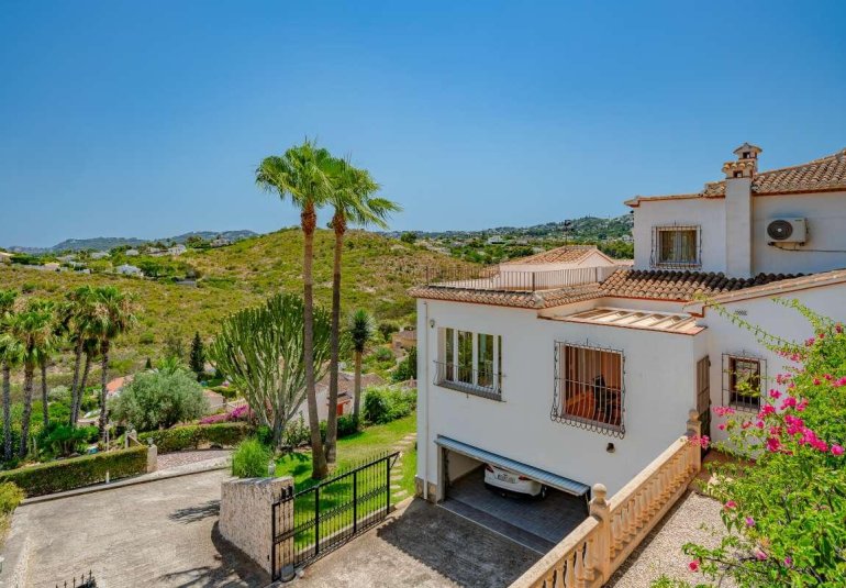 Reventa - Adosado -
Jávea