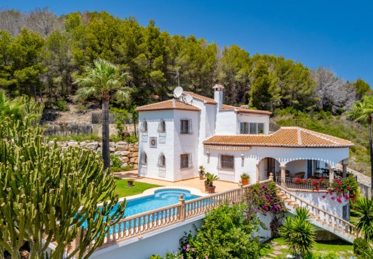 Reventa - Adosado -
Jávea