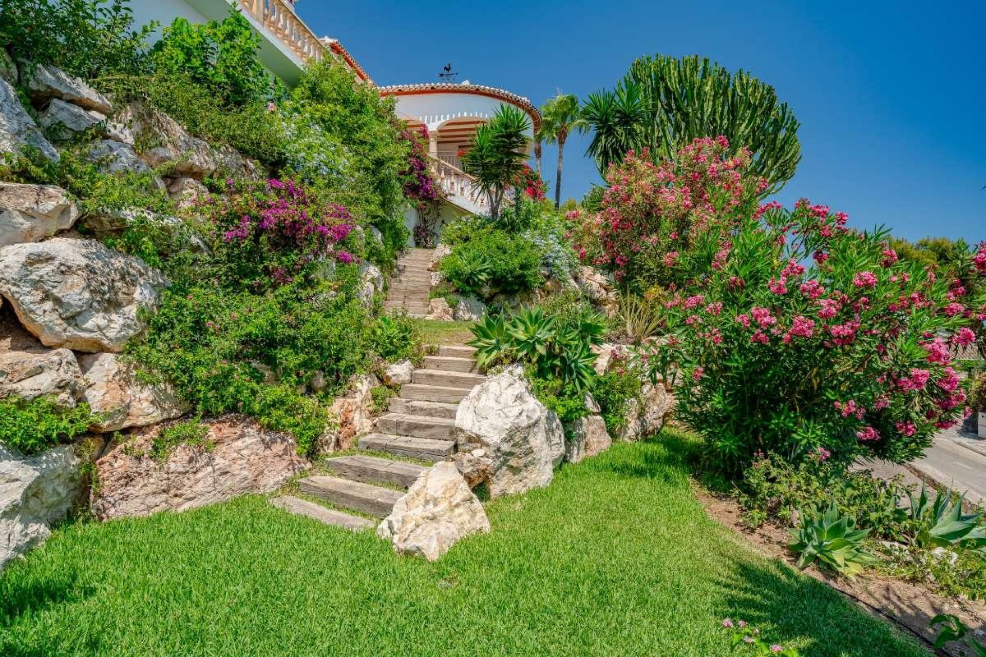 Reventa - Adosado -
Jávea