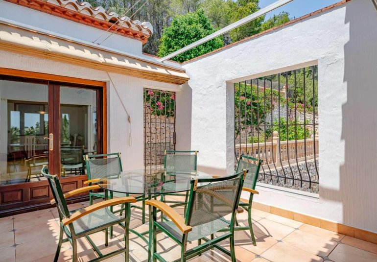 Reventa - Adosado -
Jávea