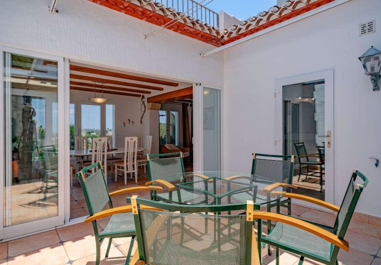 Reventa - Adosado -
Jávea